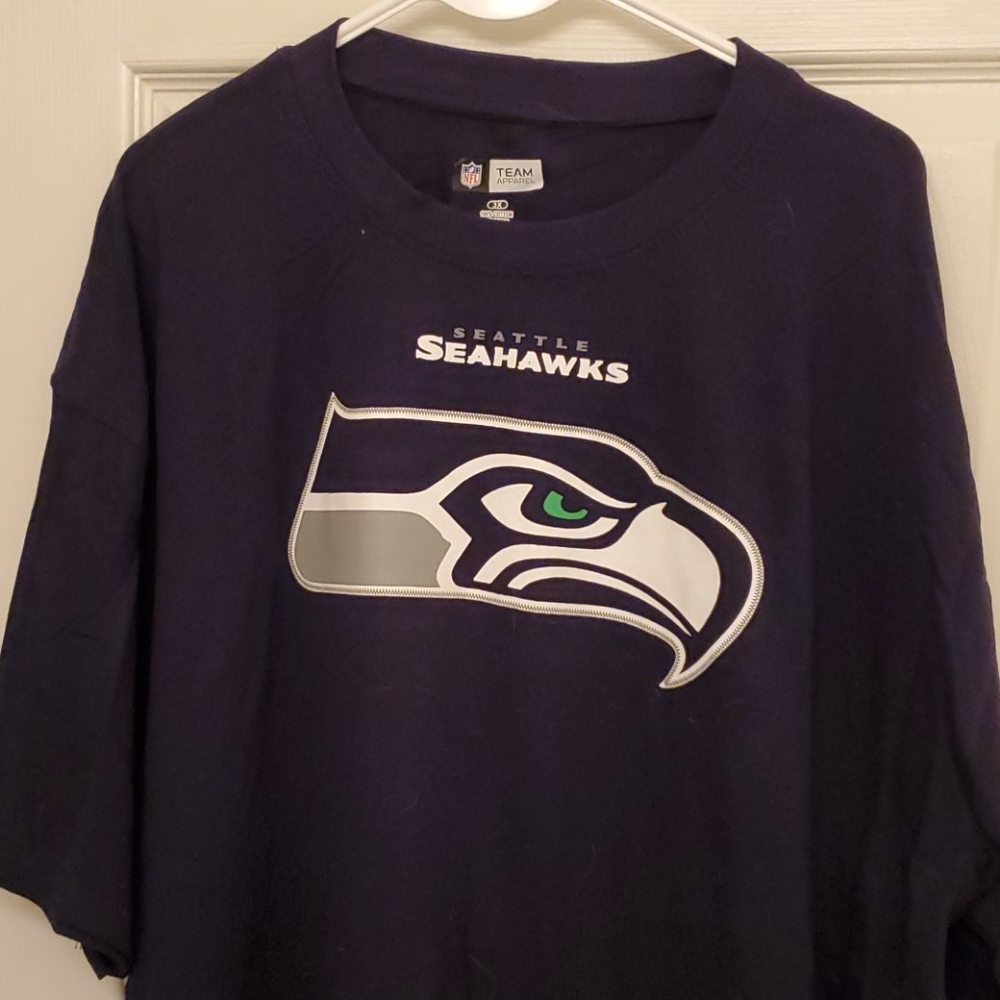Seahawks Marshawn Lynch shirt